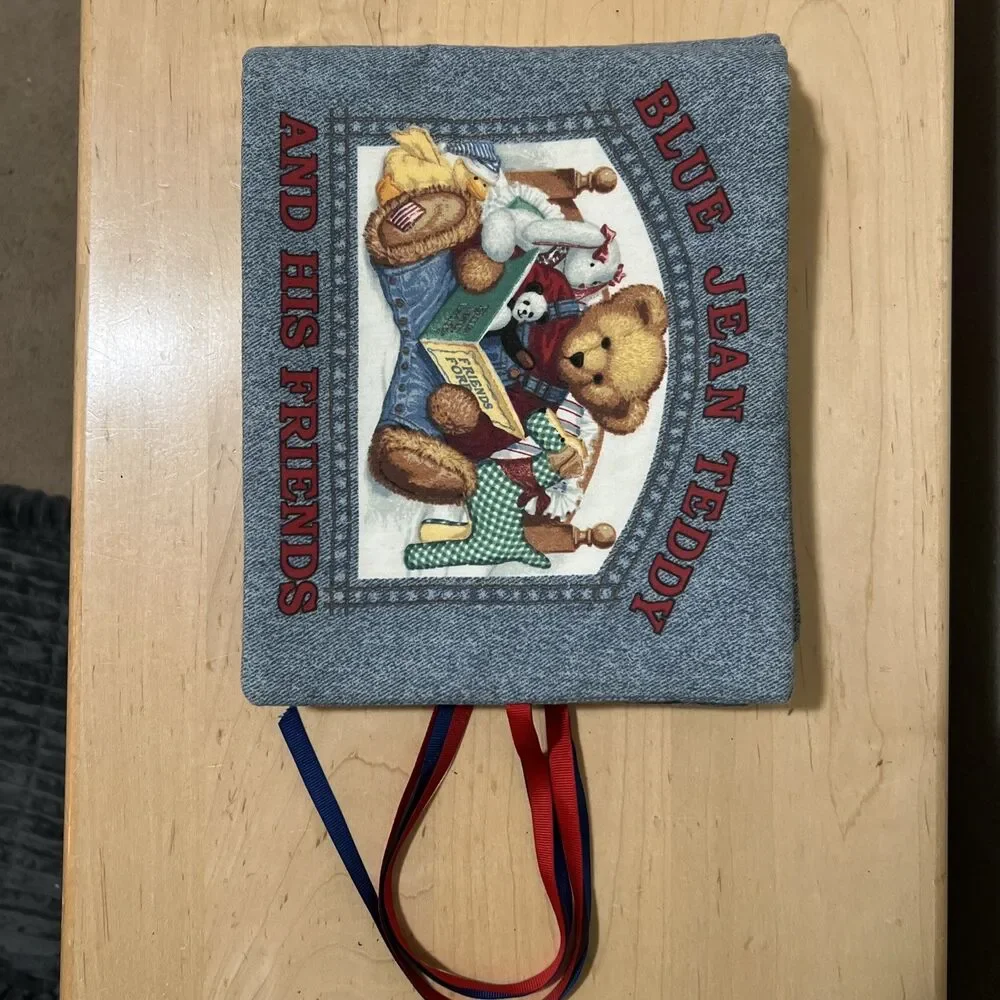 Blue Jean Teddy And His Friends Book - Picture 5 of 7